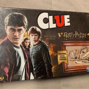 Harry Potter Clue Board Game Hasbro Wizarding World Edition New
